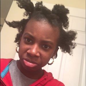 Meet your Posher, Christa